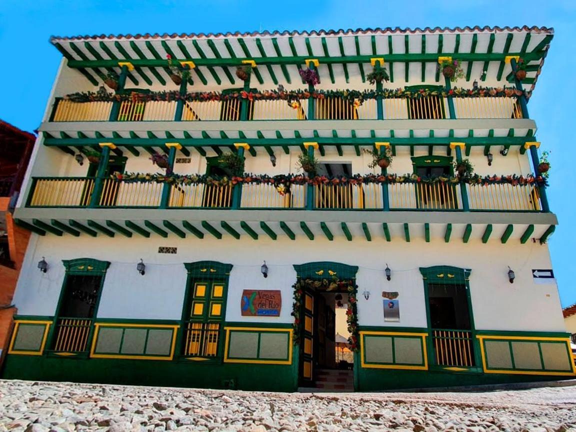 Hotel Vegas Del Rio Támesis Exterior foto